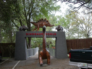 gallery/305261_2223646625855_110920936_n